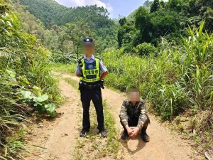 逃出电诈园区的男子靠吃蚯蚓活命回国