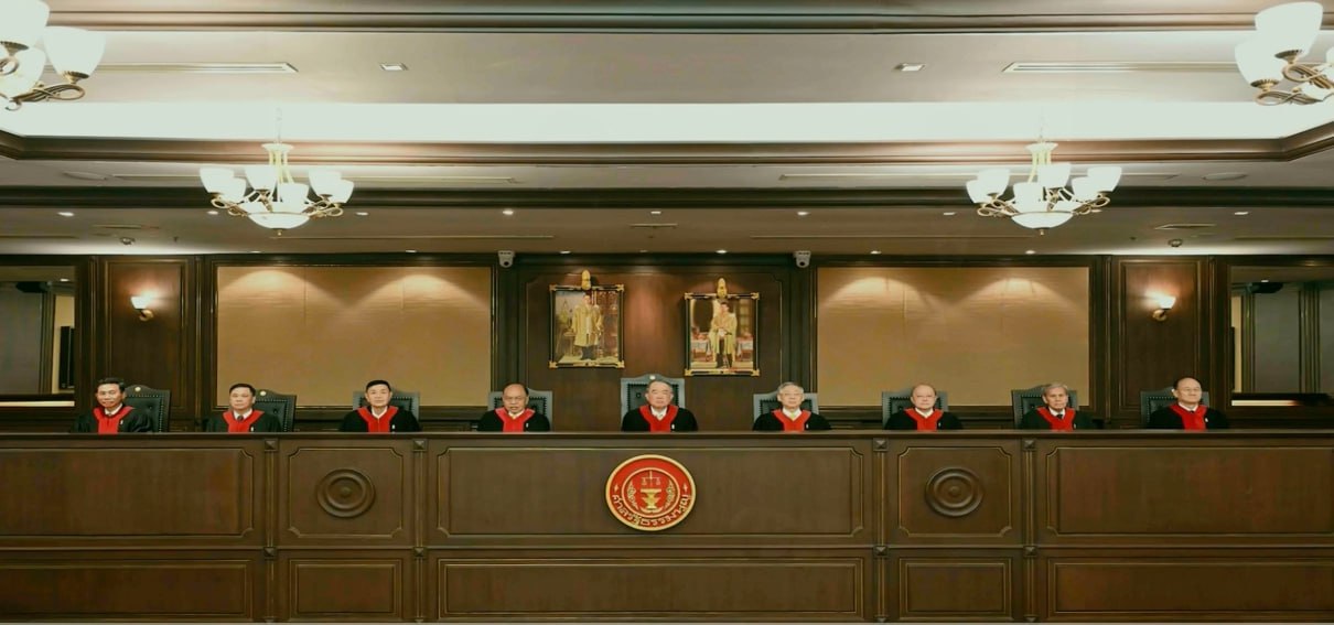 法院宣判：佩通坦总理生涯结束！