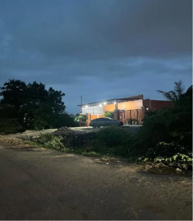 昨晚木牌发生枪击案，嫌犯驾车逃逸！