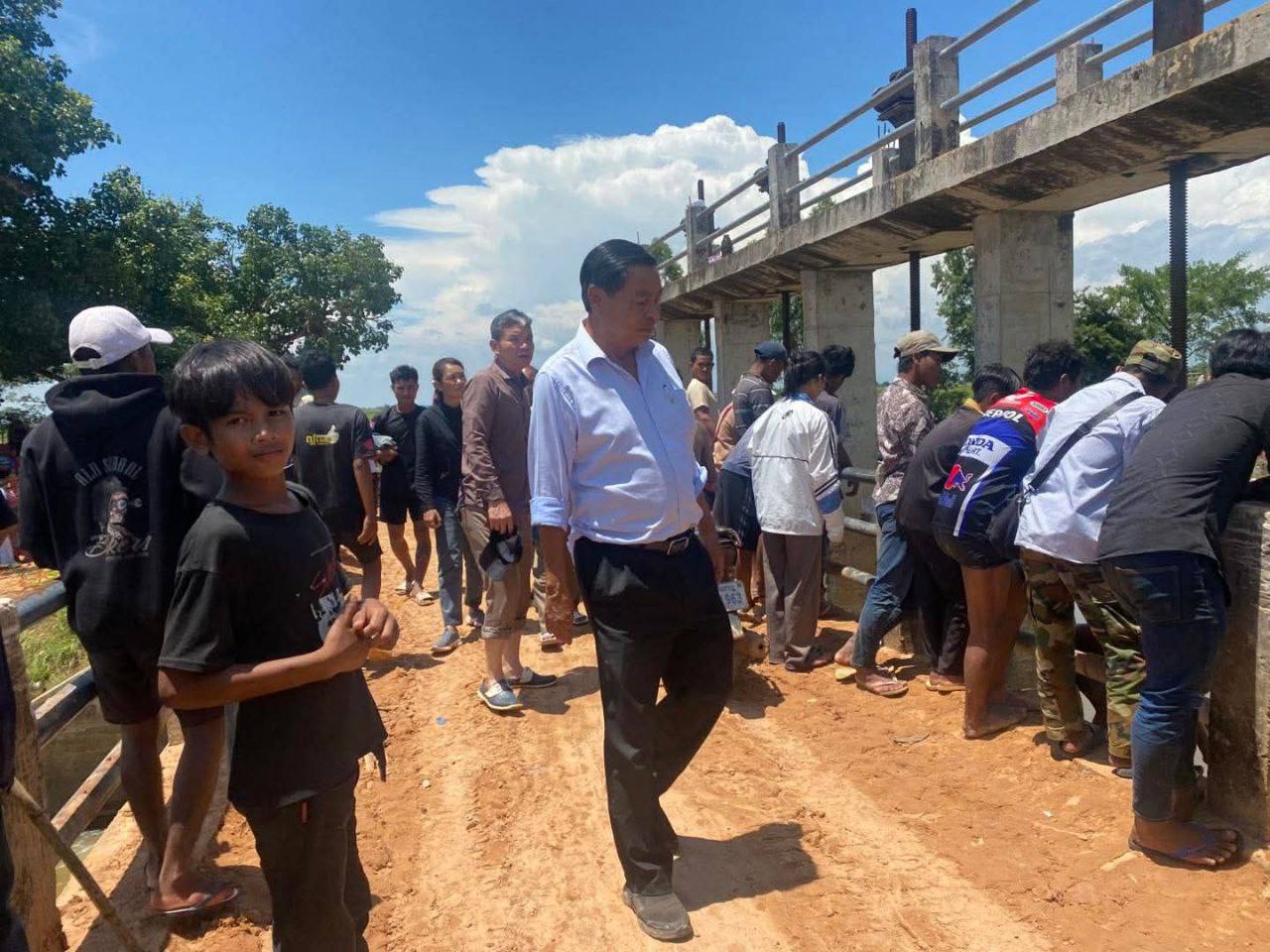 昨夜暹粒省发生沉船事故