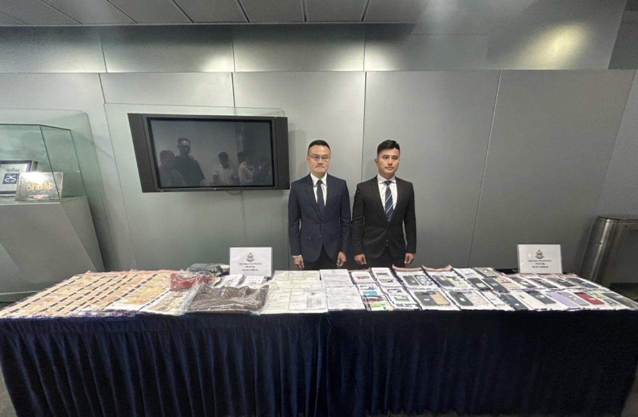 香港警方捣毁1个流动洗钱中心