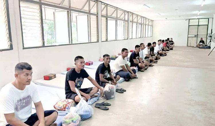 是否释放18名柬军俘虏要看柬方停火诚意