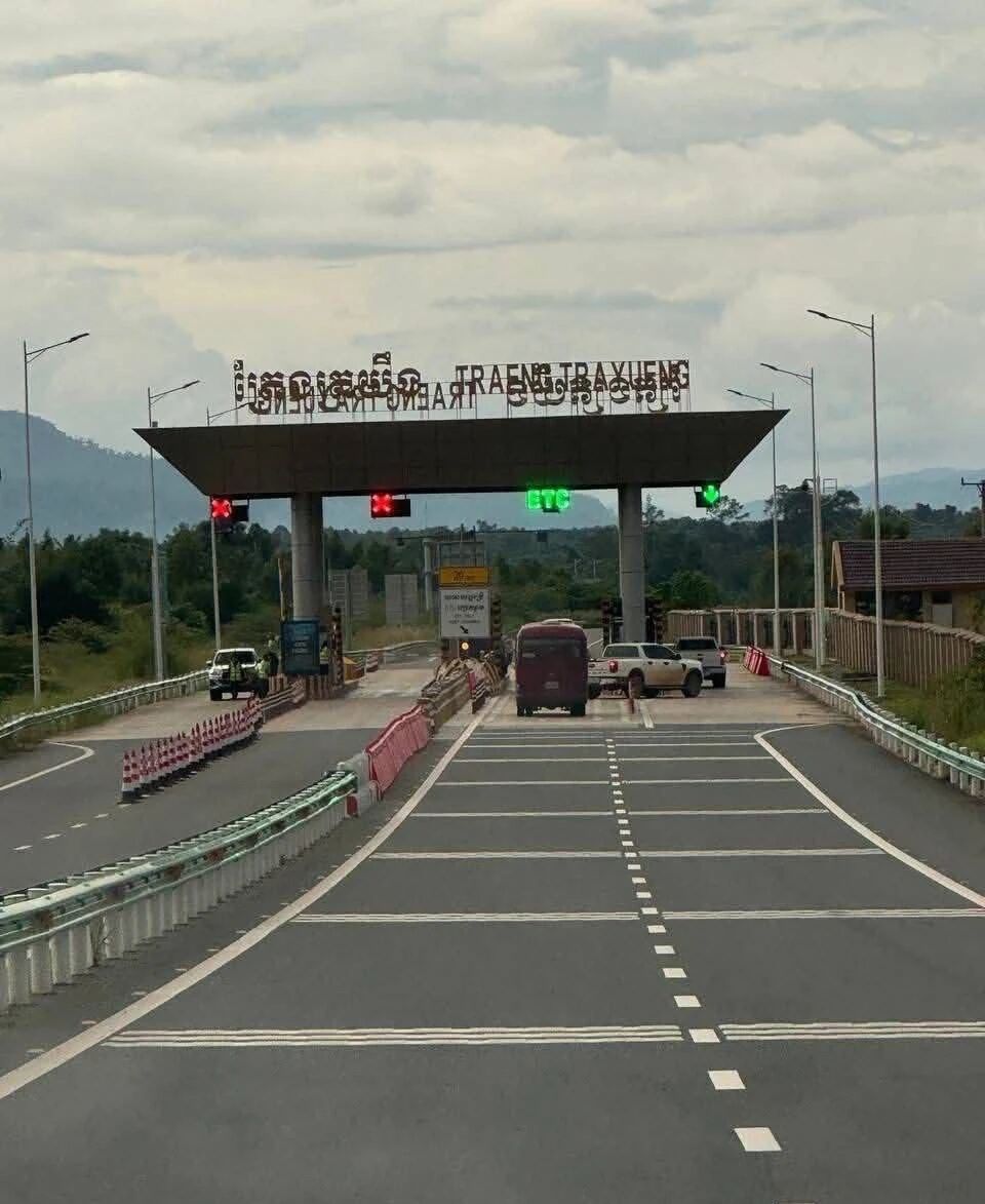 西港疑似发生绑架案，7名中国台湾人被转移