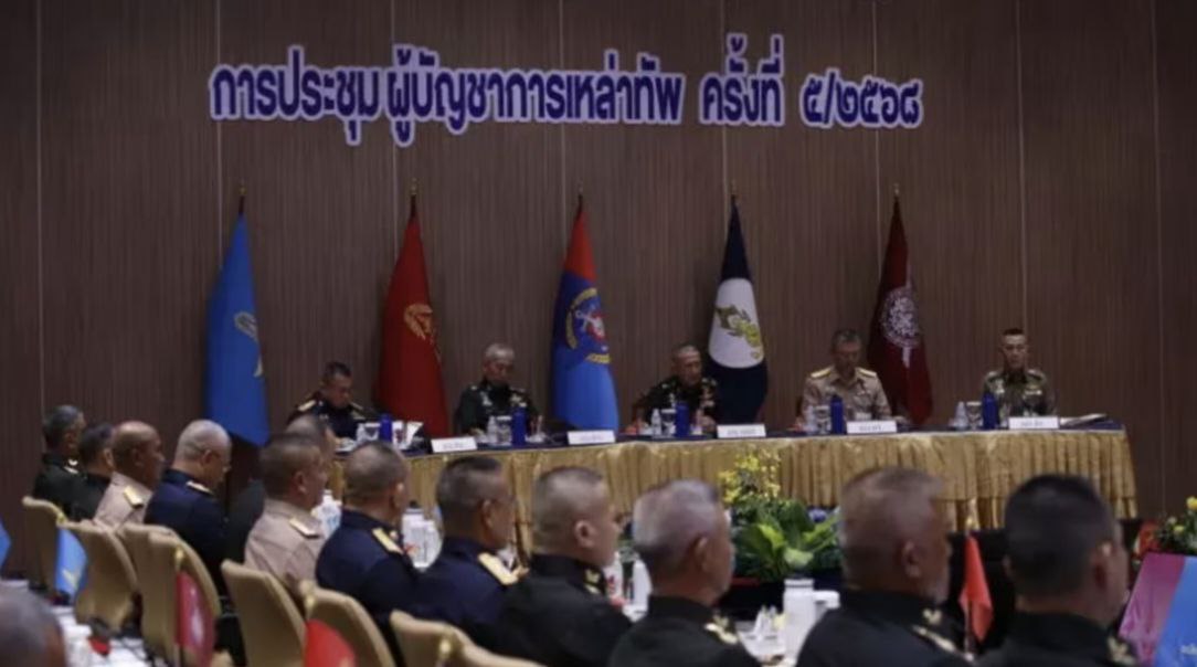 泰国军方决定继续关闭与柬埔寨边境的关口,直到边境局势缓和为止。