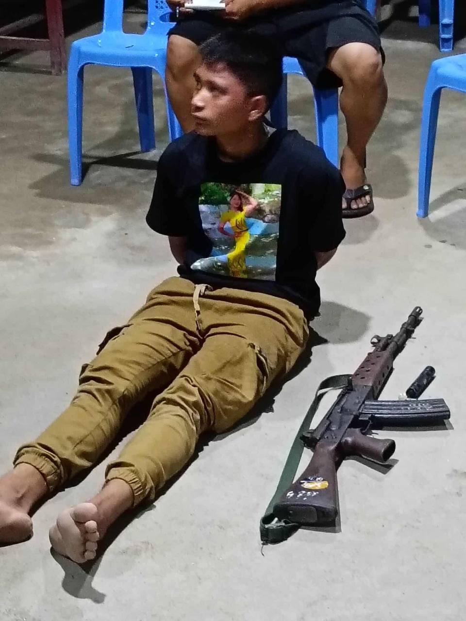 士兵闯入女子宿舍性侵女童被当地人逮捕