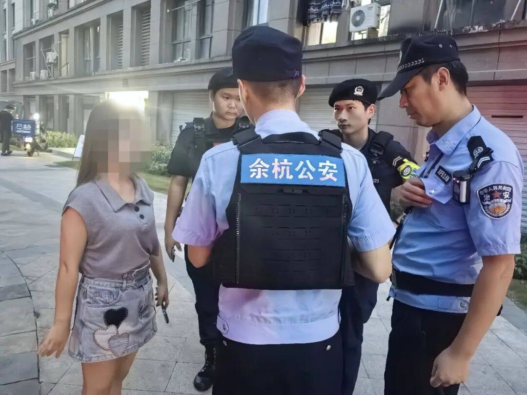 中国公安部报道 女子报警求证诈骗电话反被抓民警一查你真是逃犯