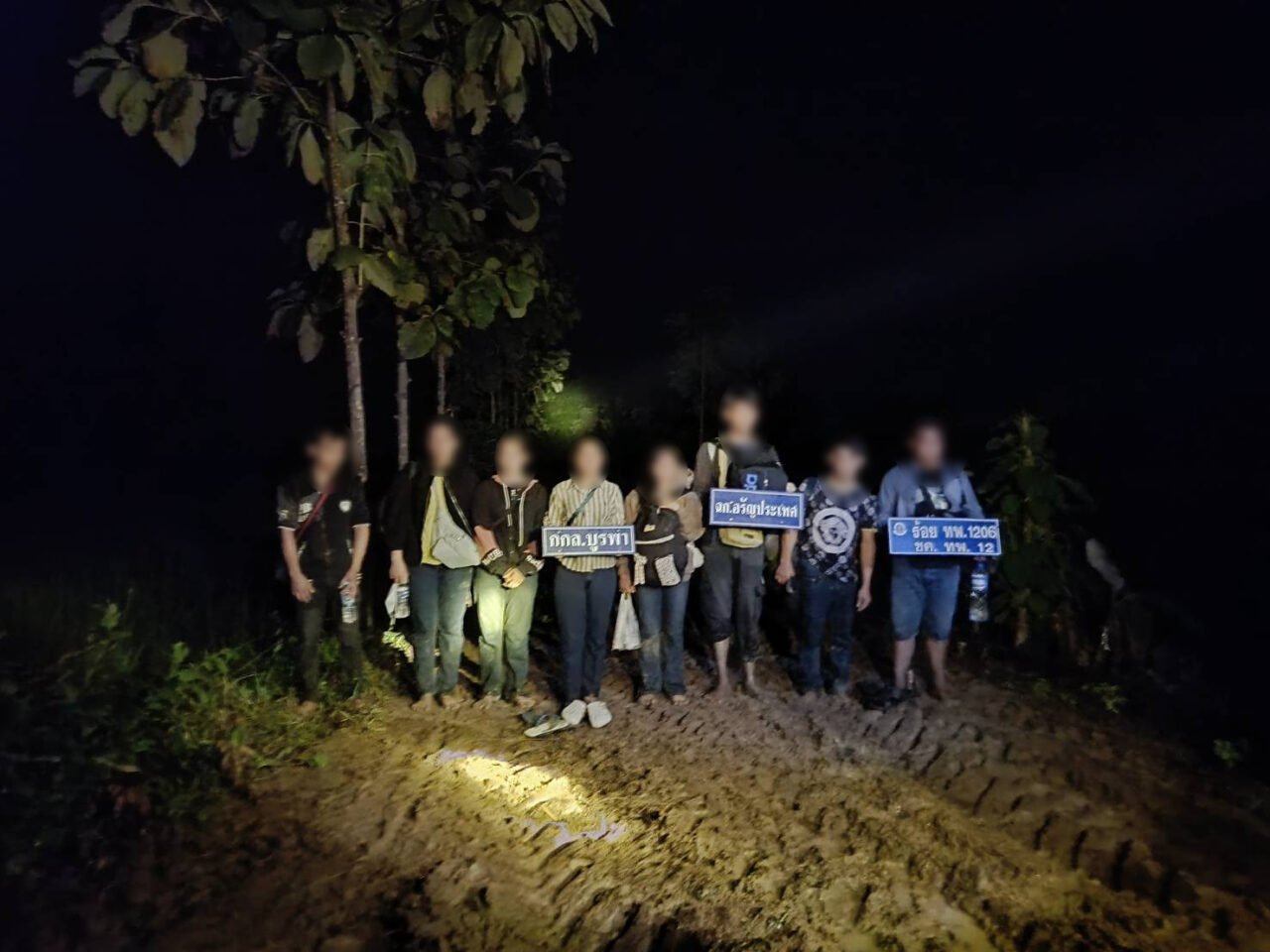 甘蔗田藏 9 名偷渡者！柬埔寨人付 5000至6000 泰铢偷渡泰国，刚入境就被抓