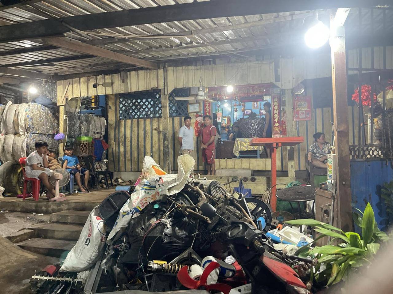 西港警方4小时破获抢劫致死案