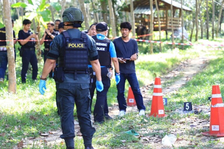 15 声枪响!也拉府前副村长家门口遭枪击,身中 12 弹身亡