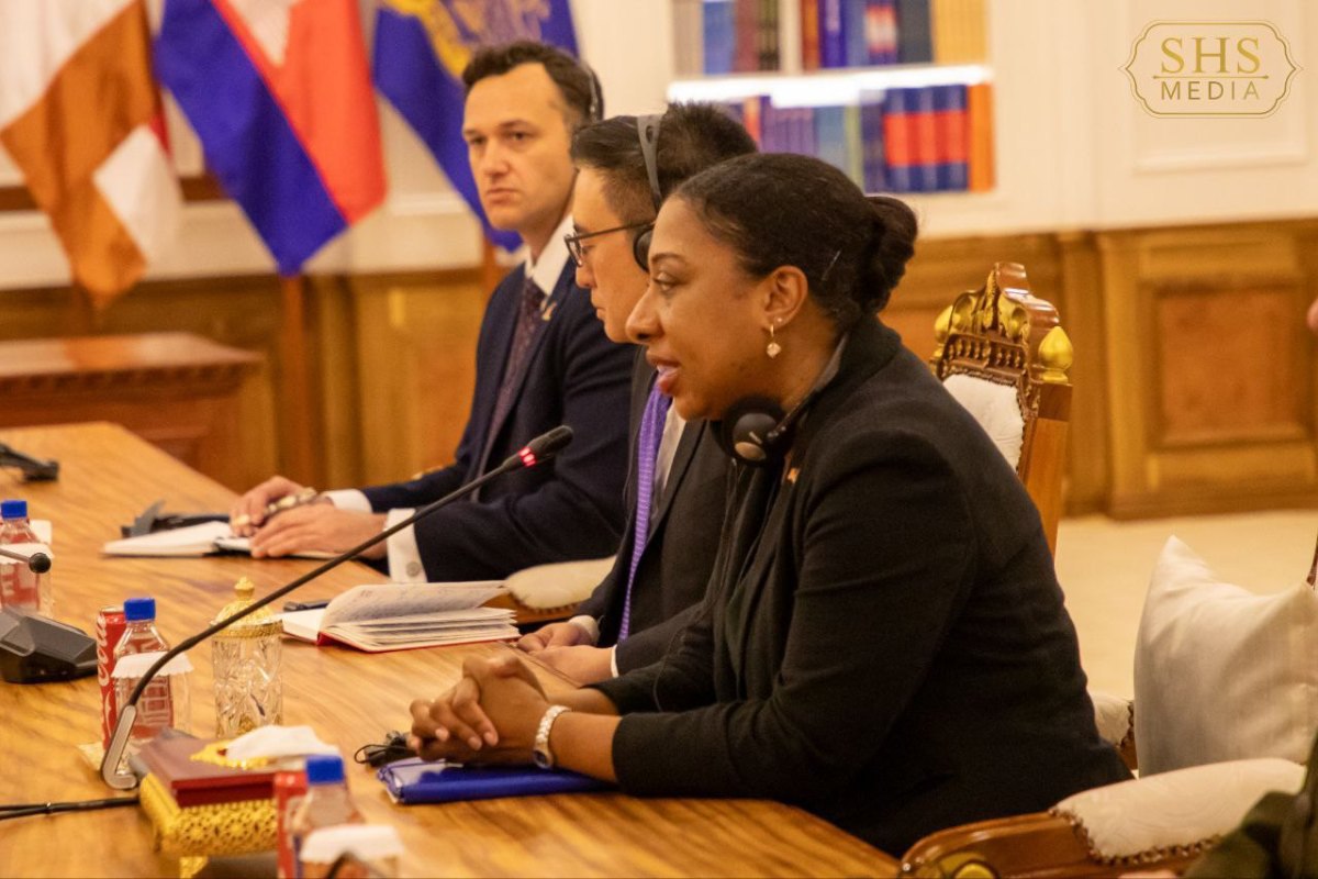 边境铁丝网风波未平！柬埔寨呼吁美国继续监督停火执行