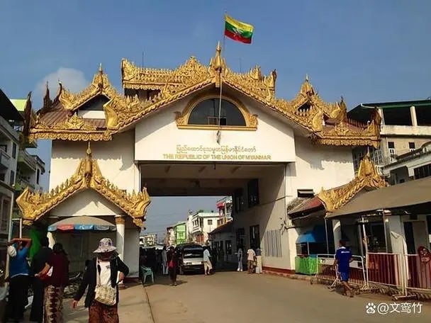 东南亚诈骗集团瞄准马来西亚，2000大马人自愿参与