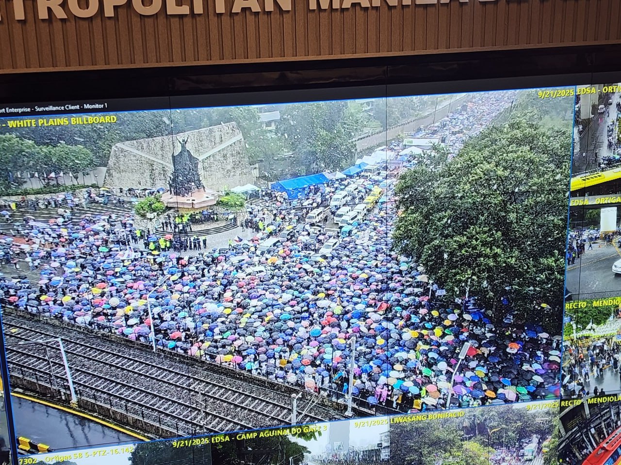 菲律宾“万亿比索大游行”将每周五持续举行反腐集会 11月30日全国大示威蓄势待发
