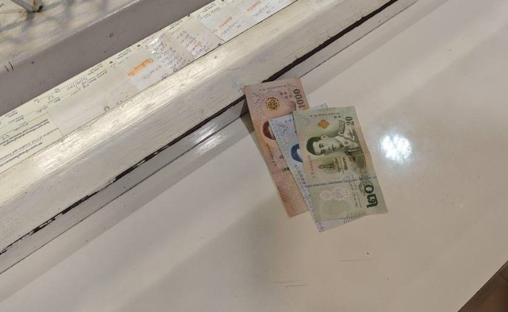 金边飞曼谷被无故拦截遣返，小黑屋待到返程！